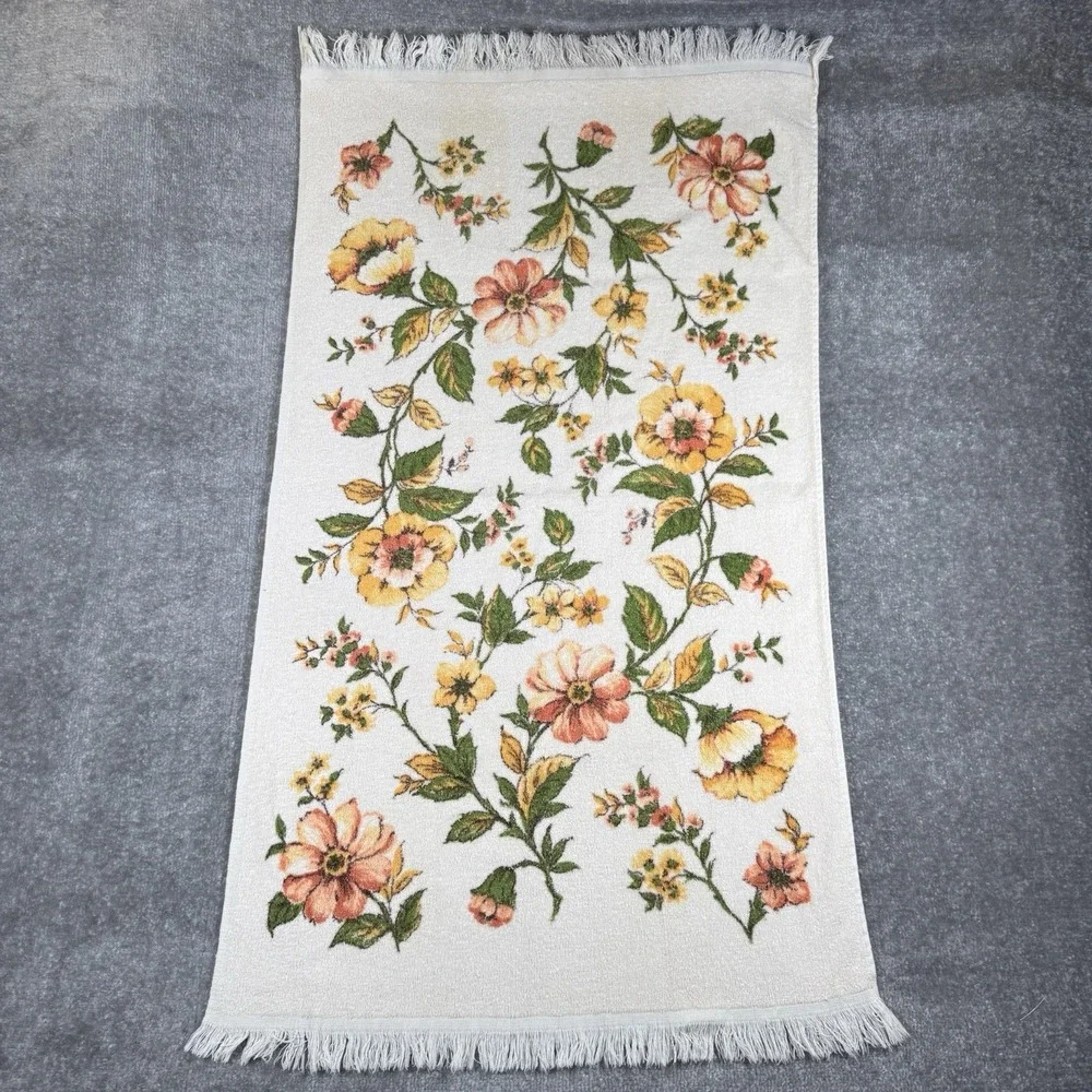 Vintage Cannon Bath Towel and Washcloth Set Floral Monticello USA